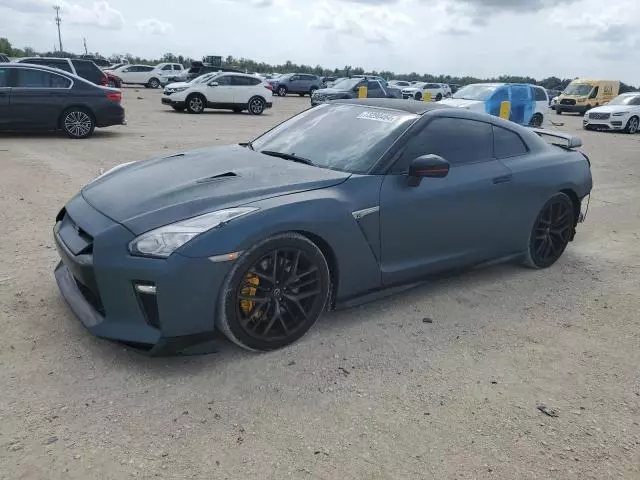 2017 Nissan GT-R Premium