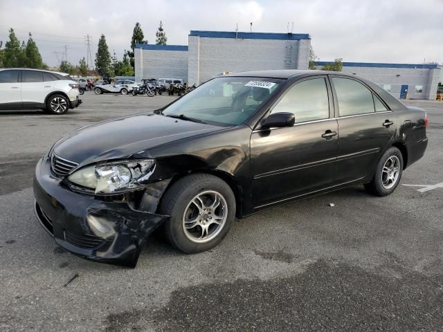 2005 Toyota Camry LE