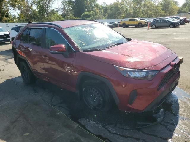 2020 Toyota Rav4 LE