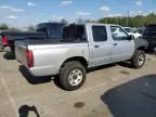 2000 Nissan Frontier Crew Cab XE