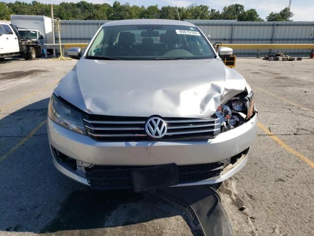 2015 Volkswagen Passat S