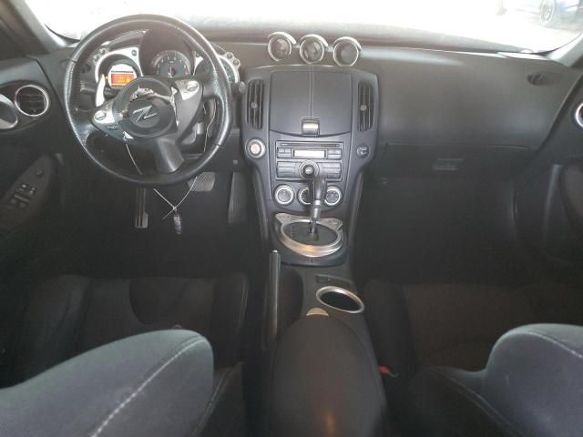 2011 Nissan 370Z Base