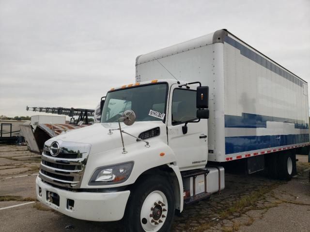 2016 Hino Hino 338