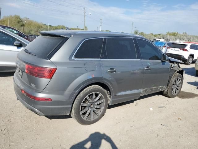 2017 Audi Q7 Premium Plus