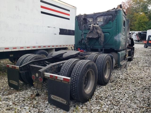 2015 Freightliner Cascadia 125