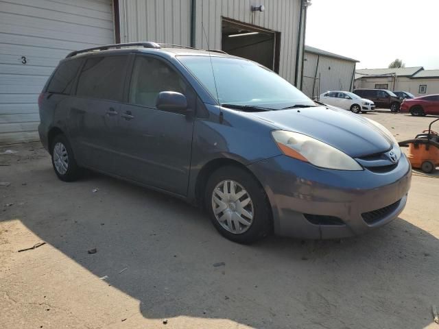 2007 Toyota Sienna CE