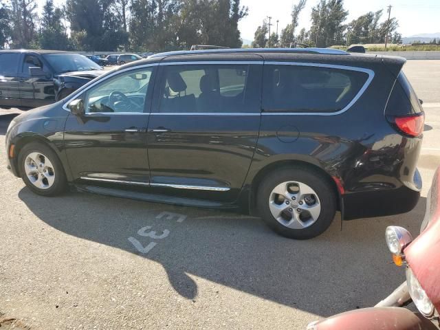 2018 Chrysler Pacifica Hybrid Touring L