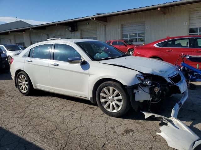 2013 Chrysler 200 Limited