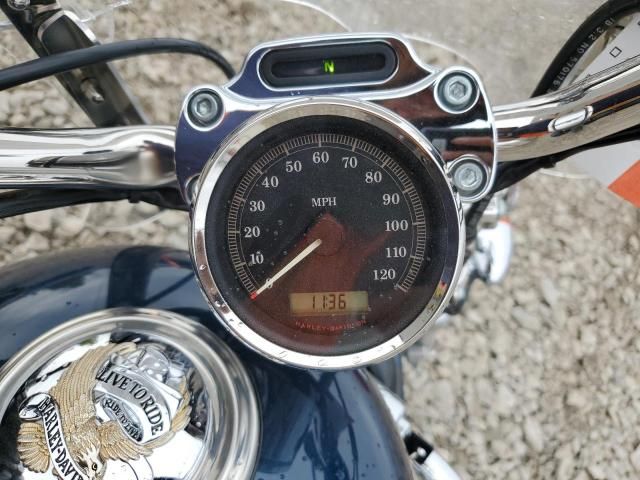 2004 Harley-Davidson XL1200 C