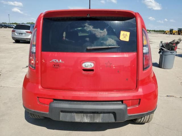 2010 KIA Soul +