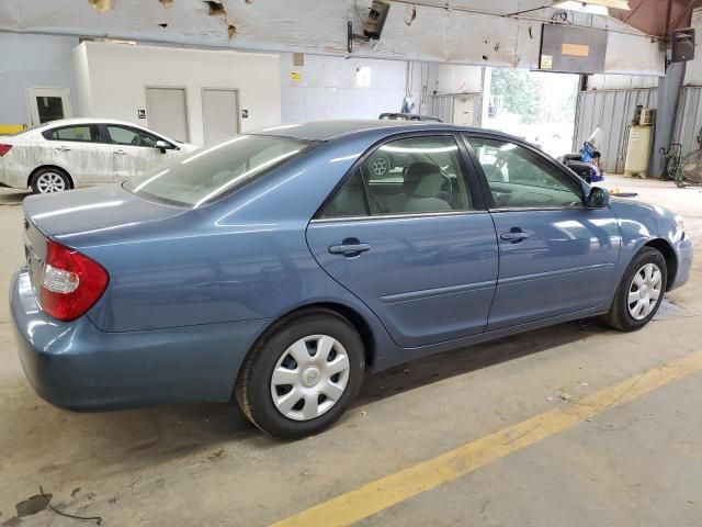 2004 Toyota Camry LE