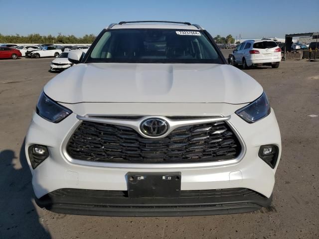 2023 Toyota Highlander L