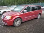 2014 Chrysler Town & Country Touring L