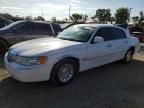 1999 Lincoln Town Car Signature