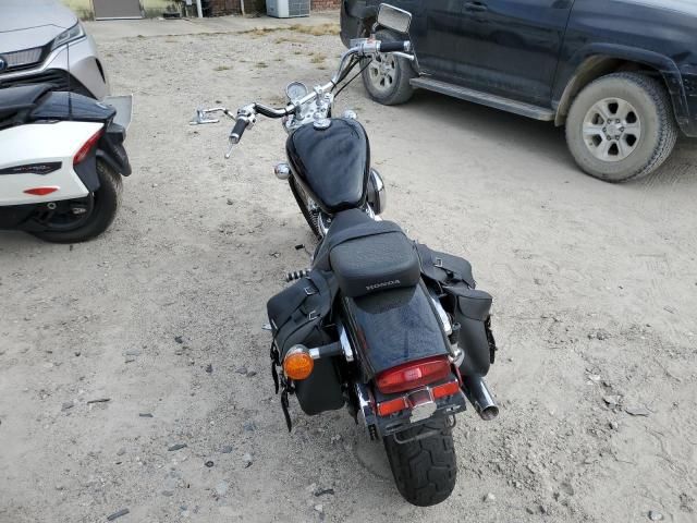 2004 Honda VT600 CD