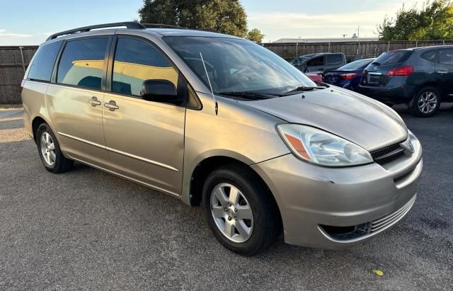 2005 Toyota Sienna CE