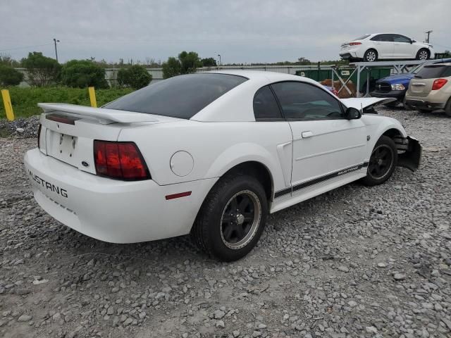 2004 Ford Mustang