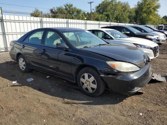 2004 Toyota Camry LE