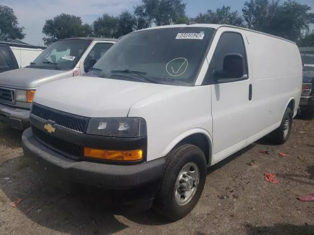 2020 Chevrolet Express G2500