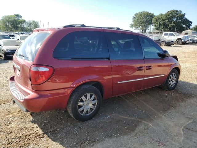 2006 Chrysler Town & Country Touring