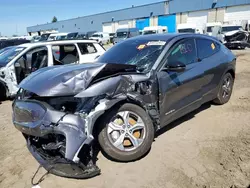 Carros salvage para piezas a la venta en subasta: 2023 Ford Mustang MACH-E Select