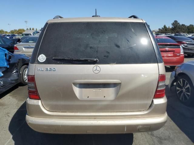 2001 Mercedes-Benz ML 320