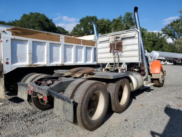 2003 Peterbilt 379