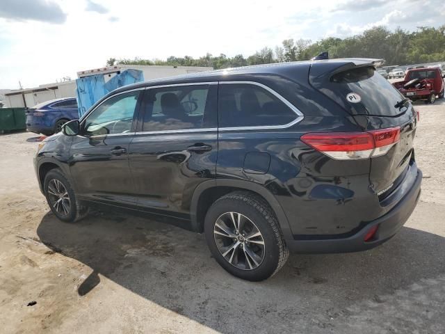 2018 Toyota Highlander LE