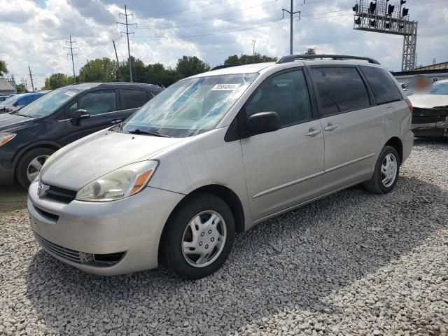 2005 Toyota Sienna CE