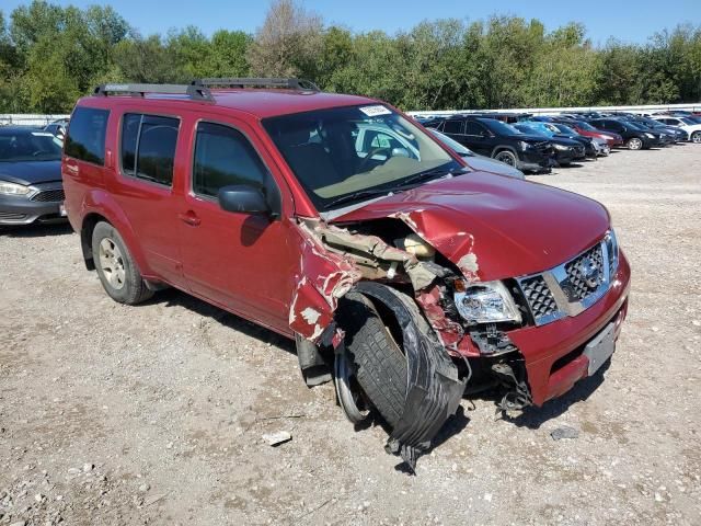 2006 Nissan Pathfinder LE