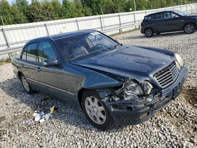 2001 Mercedes-Benz E 320