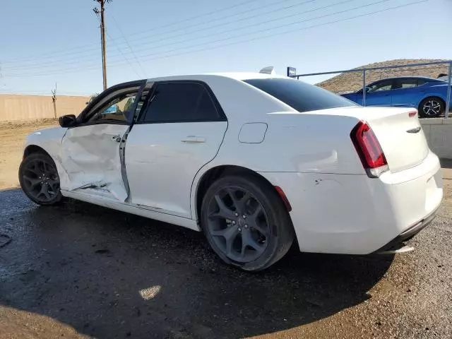 2022 Chrysler 300 Touring