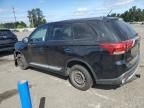 2016 Mitsubishi Outlander ES