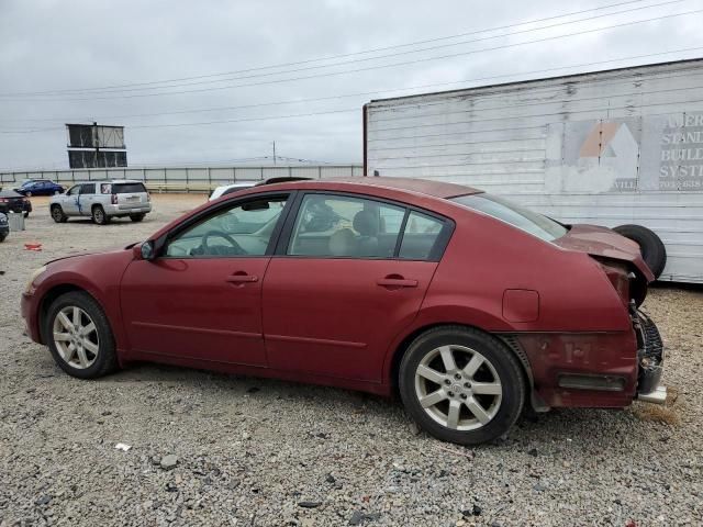 2004 Nissan Maxima SE