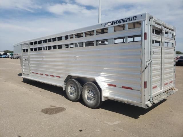 2024 Featherlite Mfg Inc Horse Trailer