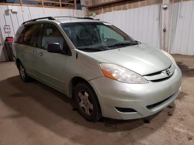 2006 Toyota Sienna CE