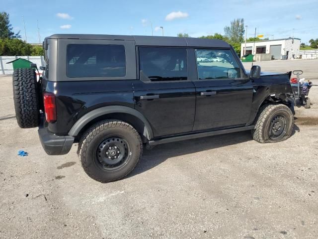 2023 Ford Bronco Base