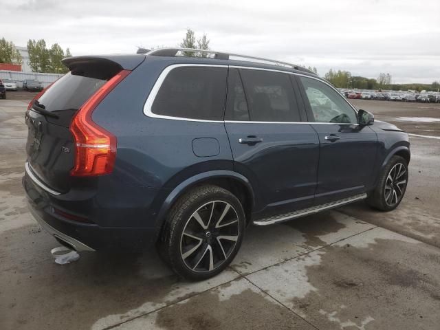 2019 Volvo XC90 T8 Momentum