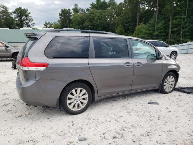 2014 Toyota Sienna XLE