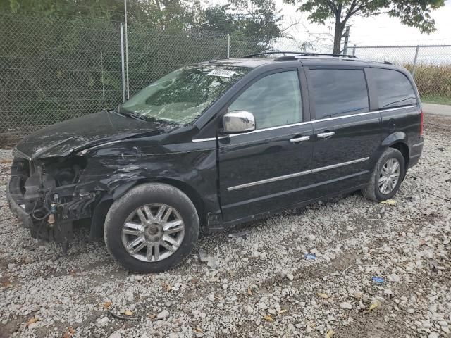 2010 Chrysler Town & Country Limited