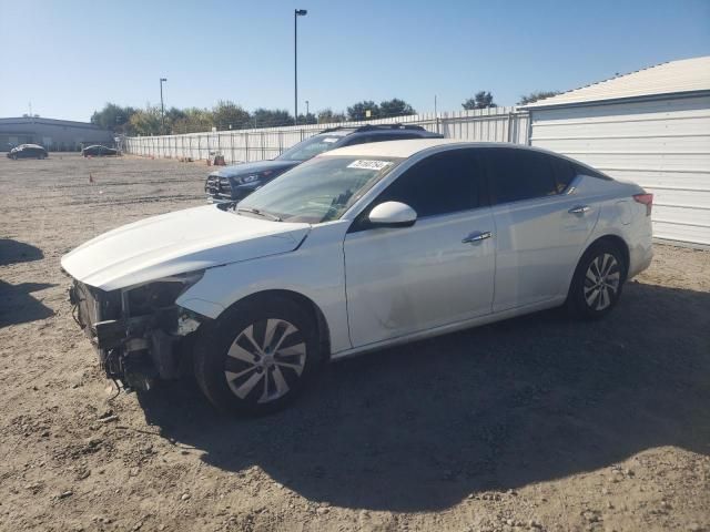 2019 Nissan Altima S