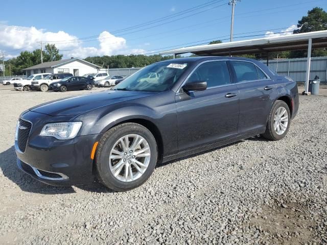 2018 Chrysler 300 Touring