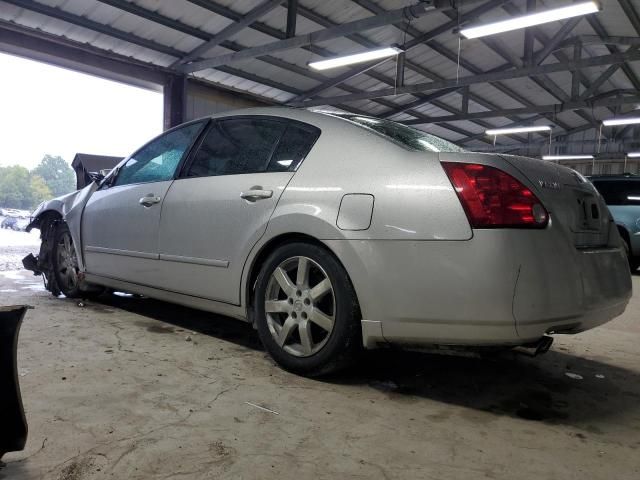 2005 Nissan Maxima SE