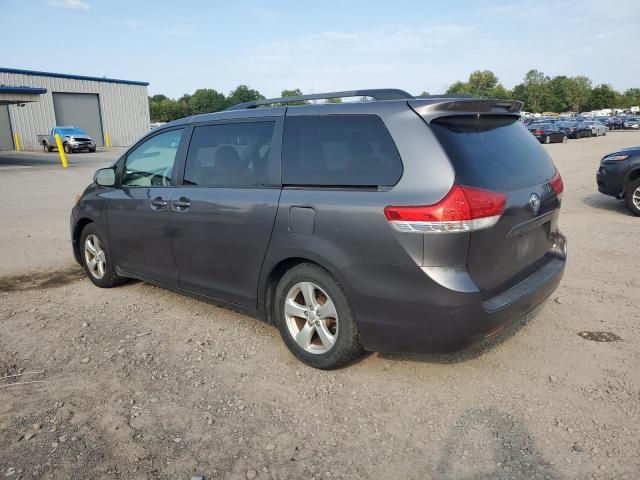 2012 Toyota Sienna LE