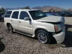 2004 Cadillac Escalade Luxury