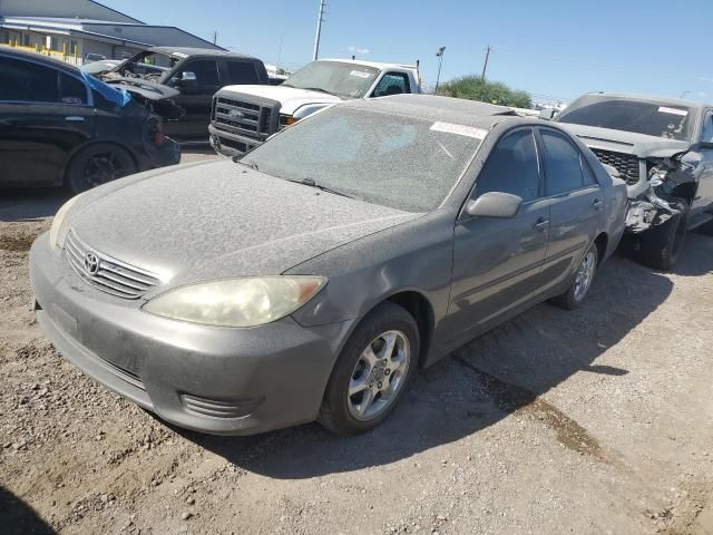 2005 Toyota Camry LE