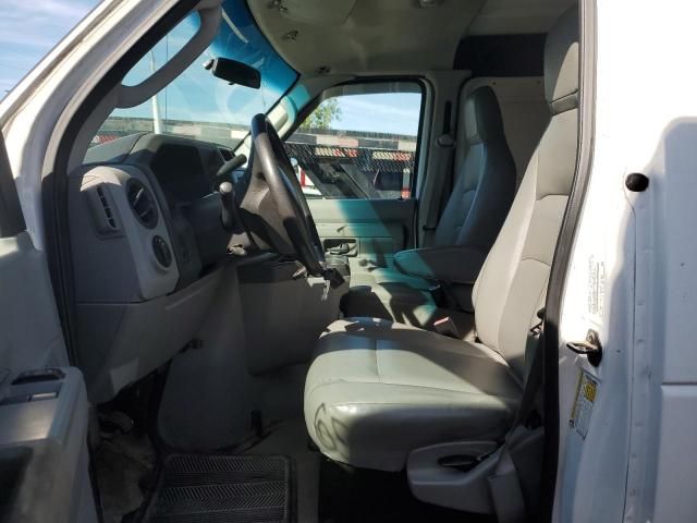 2014 Ford Econoline E250 Van