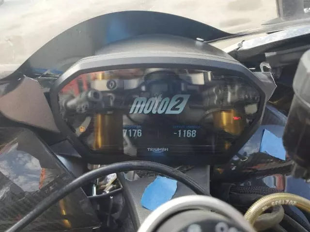 2020 Triumph Daytona MOTO2 765