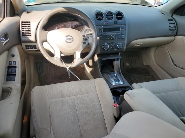 2010 Nissan Altima Base