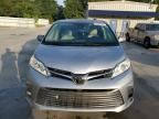 2018 Toyota Sienna XLE